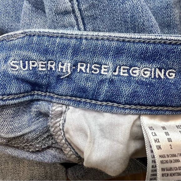 American Eagle Super Hi-Rise Jegging - Picture 2 of 4